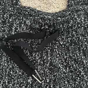 COPY - Lululemon Black Patterned Joggers Size: 4